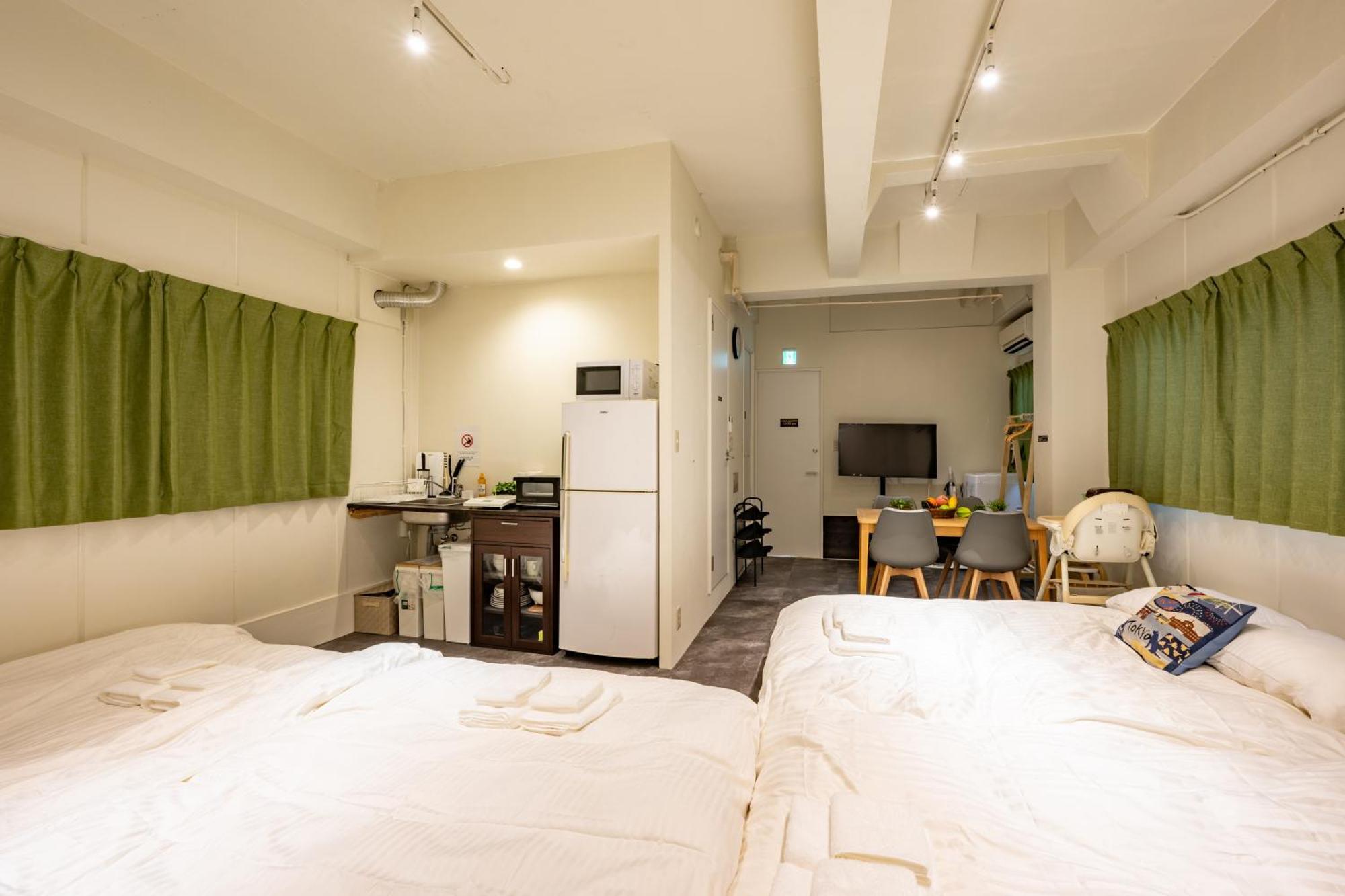 Thunder Hotel -雷門サンダーホテル- 浅草駅から徒歩5分 ベビー用品付き ファミリーも歓迎 大人8名もok!! Tokyo Esterno foto